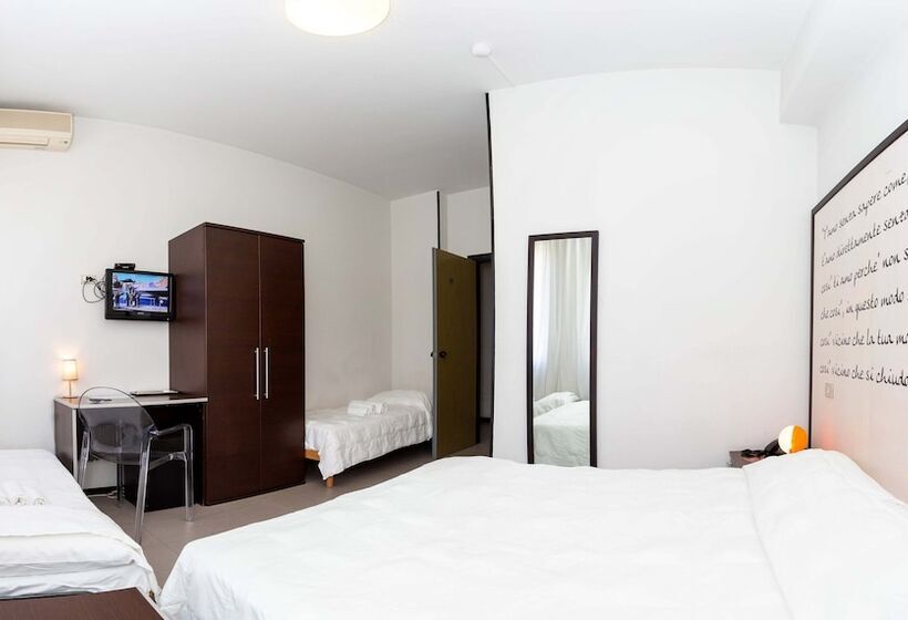 经济四人房间, Solarium