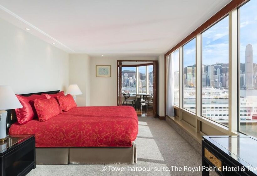 سوییت, The Royal Pacific Hotel & Towers