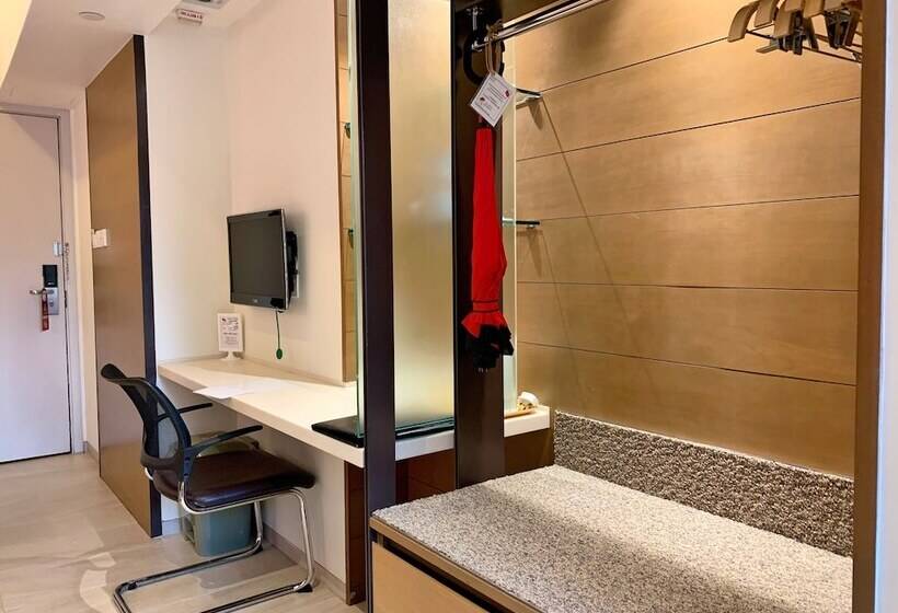 Standard Room, The Salvation Army Booth Lodge