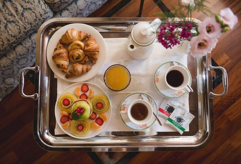 디럭스 룸, Villa Michelangelo Vicenza – Starhotels Collezione