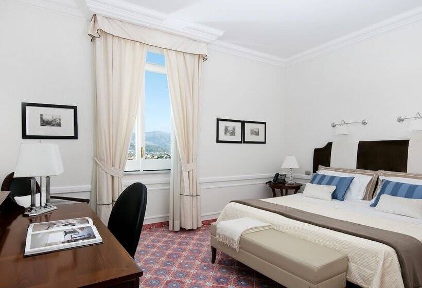 Номер Стандарт Боковой Вид на Море, La Medusa Hotel   Dimora Di Charme