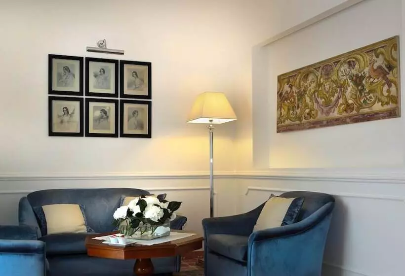 سوییت جونیور, La Medusa Hotel Dimora Di Charme