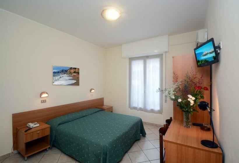 اتاق استاندارد, Bike & Family Hotel Derby