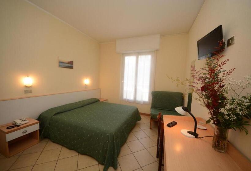 اتاق اکونومی, Bike & Family Hotel Derby