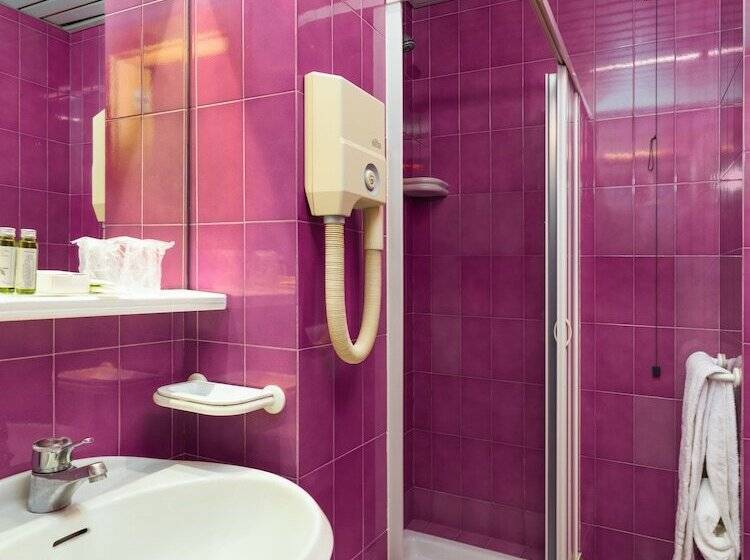 اتاق استاندارد سه نفره, Grand Hotel Tiziano E Dei Congressi