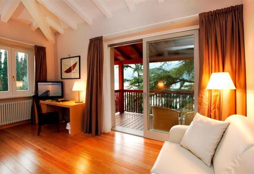 湖の見えるジュニアスイート, Bellevue San Lorenzo