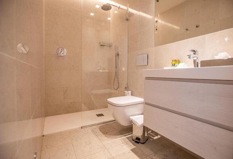 이코노미 룸, Bellevue San Lorenzo