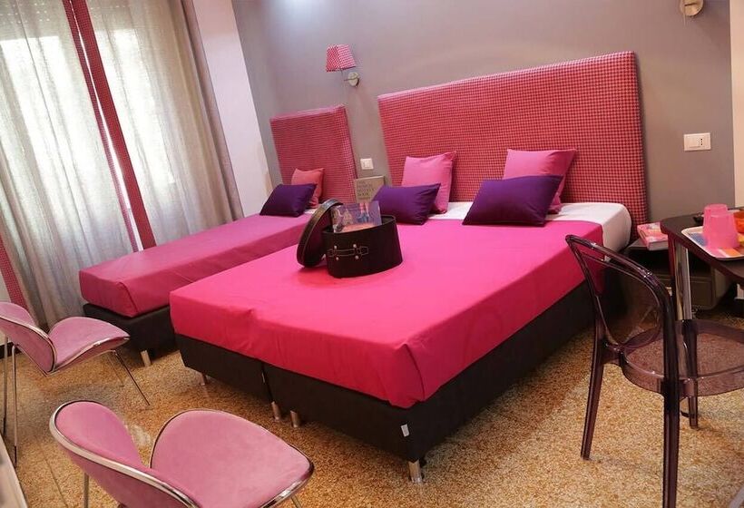 Standard Szoba, Bologna