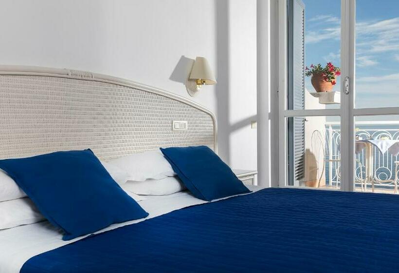 海景标准间带阳台, Club Due Torri