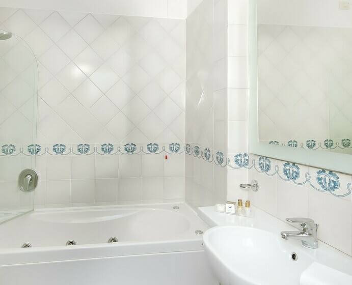 海景标准间带阳台, Club Due Torri