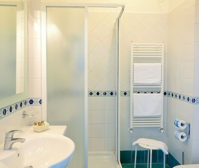 Triple Room Sea View, Club Due Torri