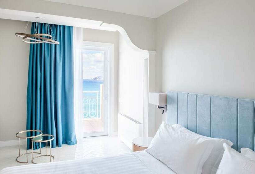 豪华海景房, Club Due Torri