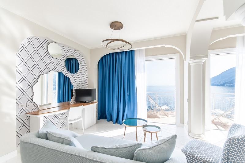 小型套房带阳台, Club Due Torri