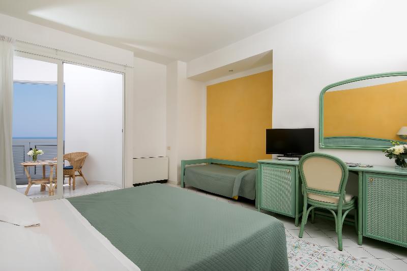 四人标准间, Club Due Torri