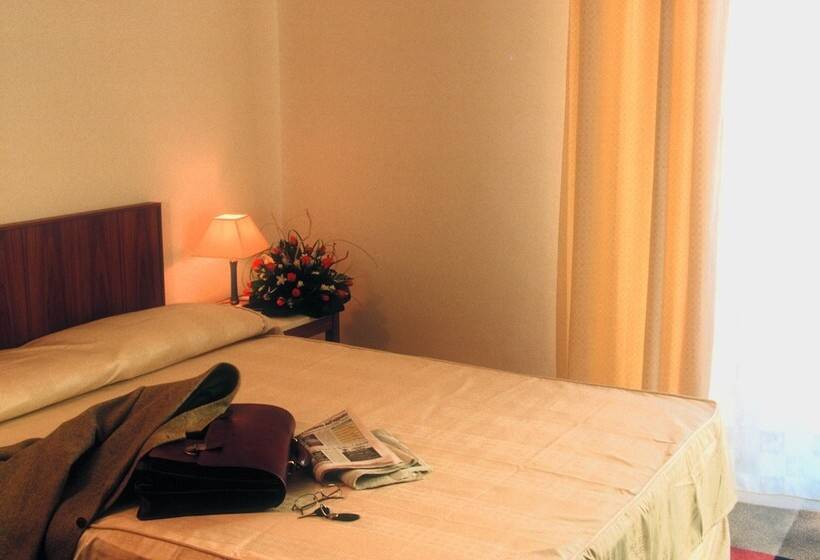 Номер Стандарт, Europa Palace