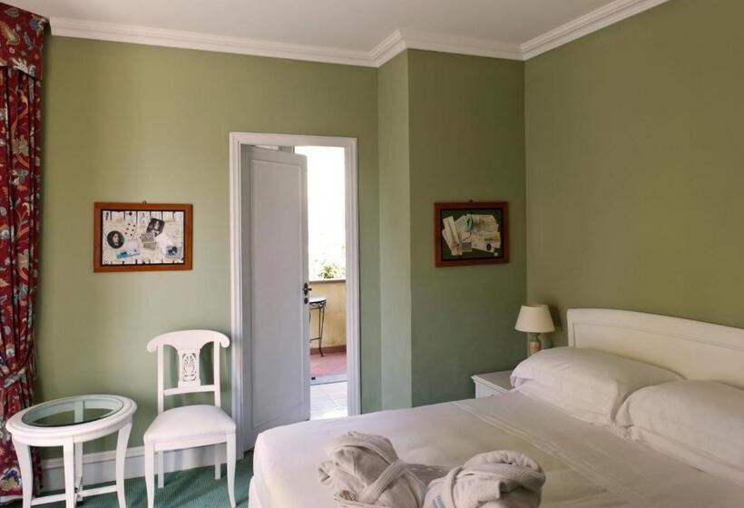 基本间, Franceschi