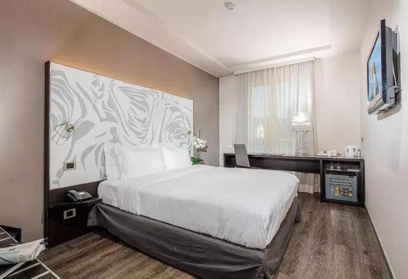 Comfort-huone, Franz