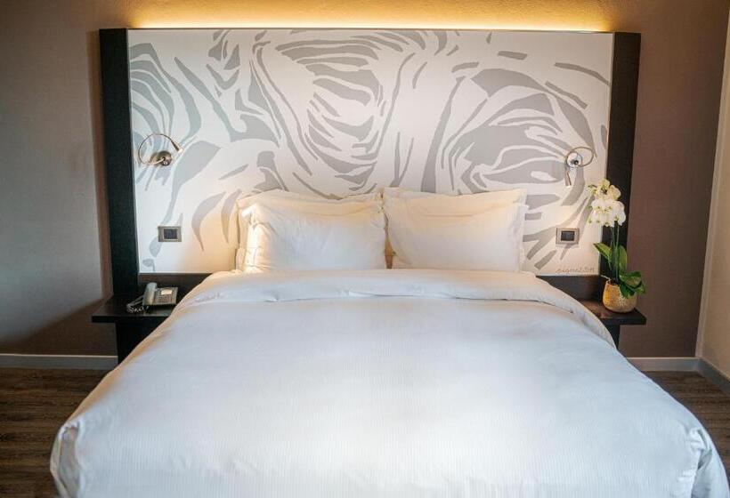 غرفة سوبيريور, Franz