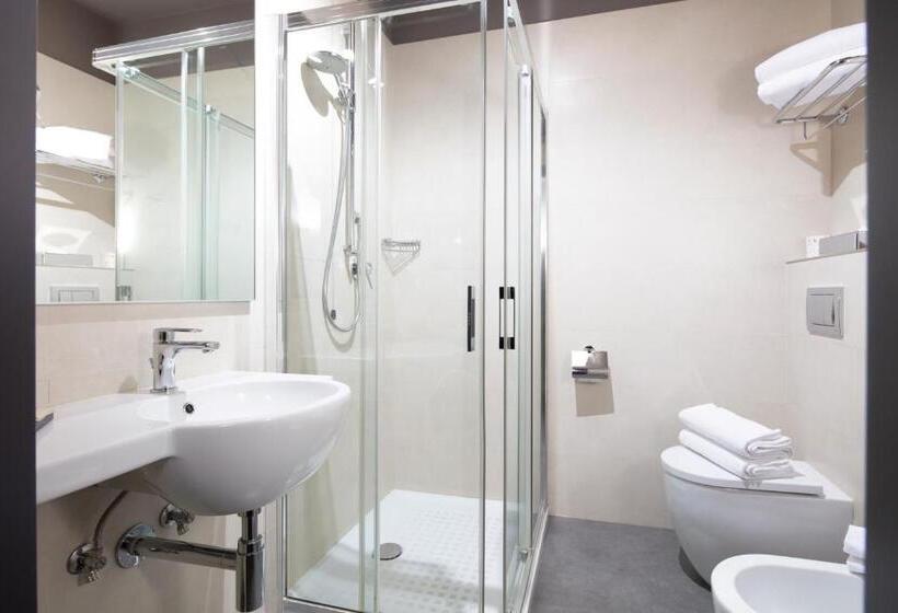 غرفة إقتصادية, Franz