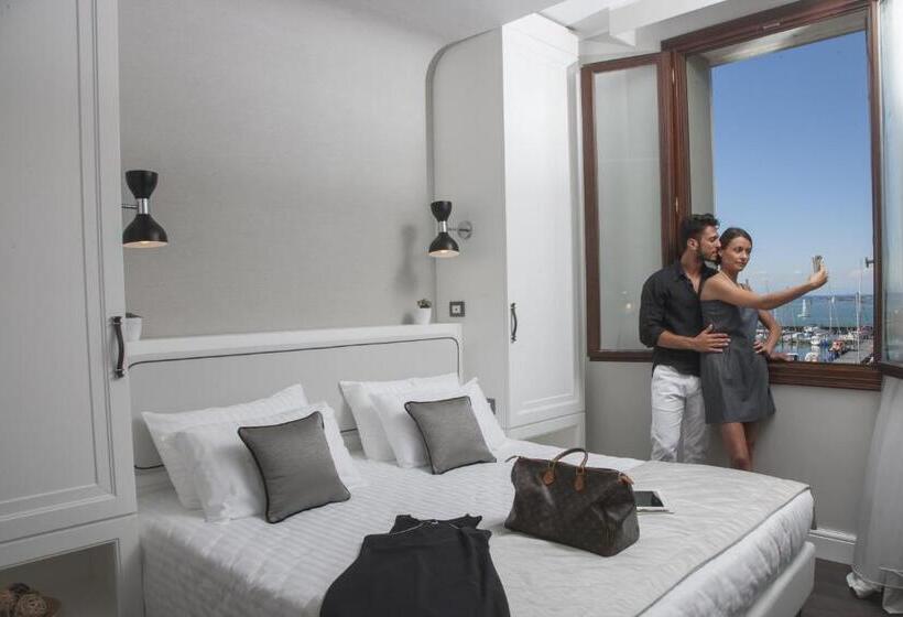 수피리어 룸, Grande Italia