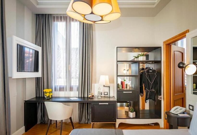 수피리어 룸, Grande Italia