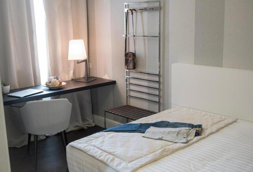 패밀리 룸, Grande Italia