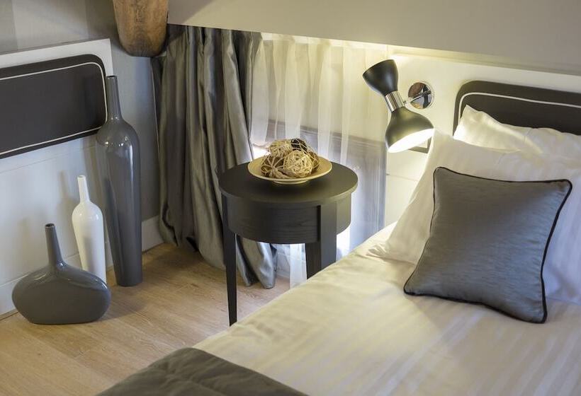 디럭스 트리플 룸, Grande Italia