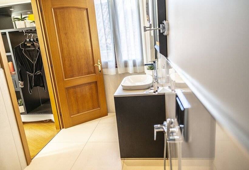 수피리어 룸, Grande Italia