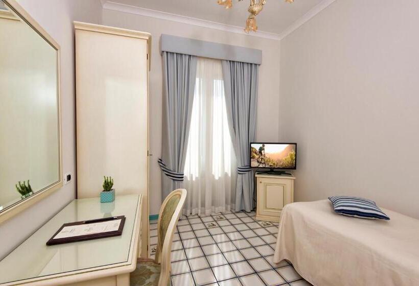 غرفة قياسية فردية, La Reginella Resort & Spa