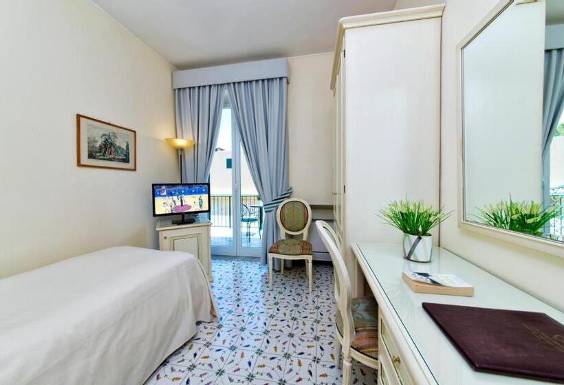 Номер Стандарт Индивидуальный, La Reginella Resort & Spa
