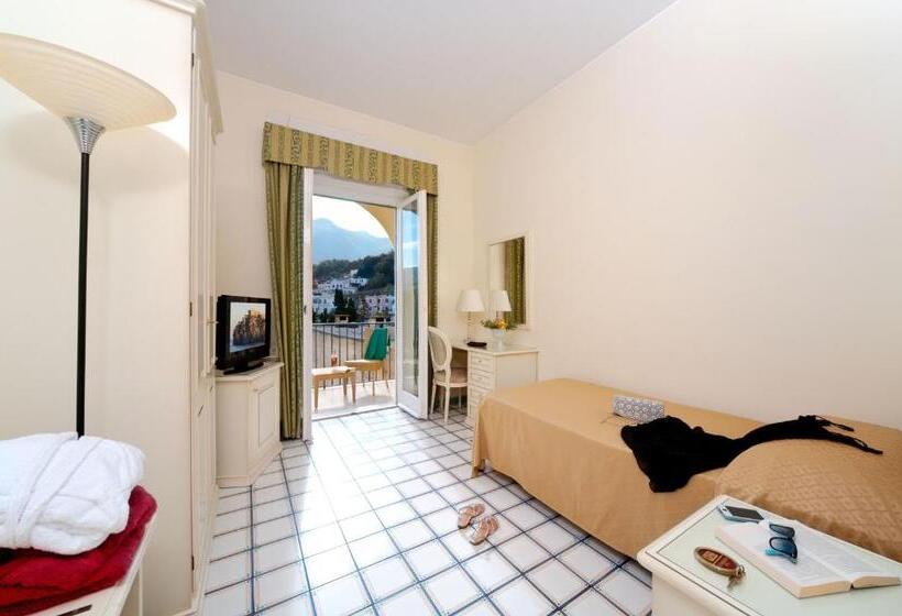 غرفة قياسية فردية, La Reginella Resort & Spa