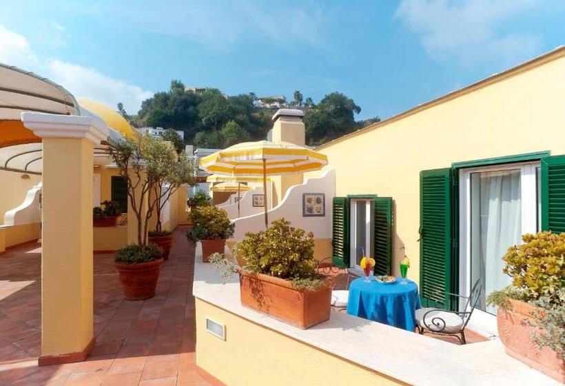 Номер Комфорт, La Reginella Resort & Spa