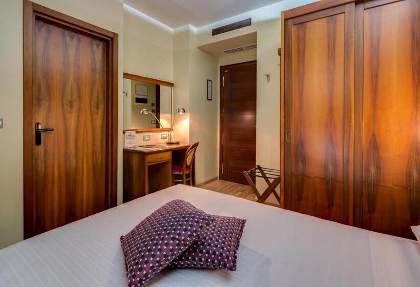اتاق لوکس یک تخته, La Villa   Sure Hotel Collection By Best Western