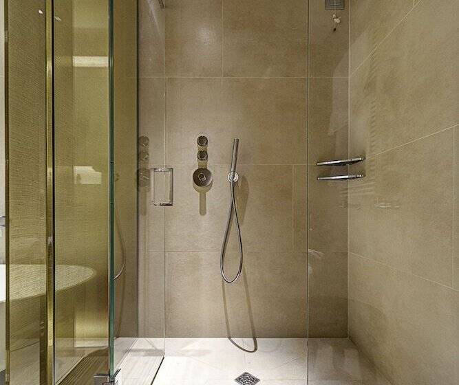 اتاق سوپریور, Me Milan Il Duca