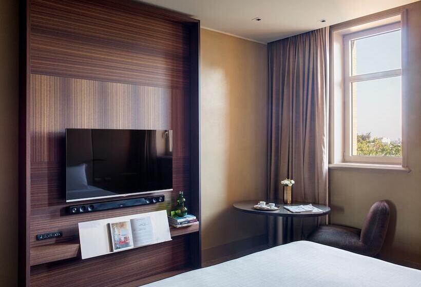 اتاق سوپریور, Me Milan Il Duca