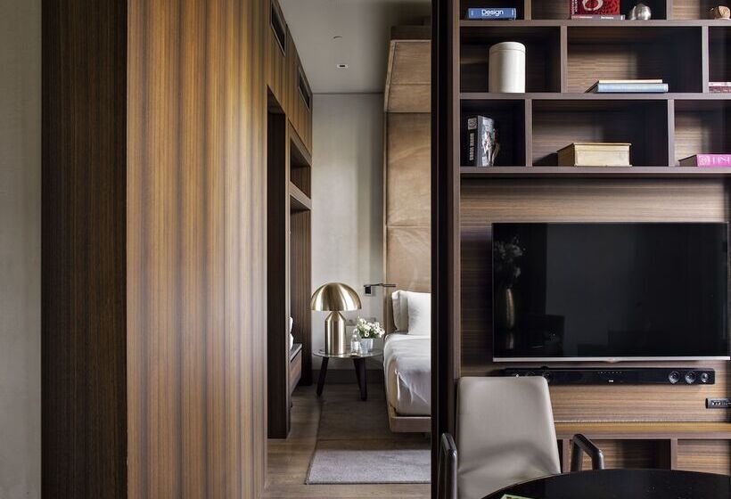 Suite with Terrace, Me Milan Il Duca