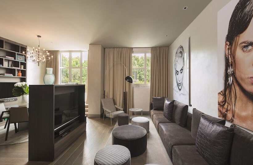 Suite with Terrace, Me Milan Il Duca