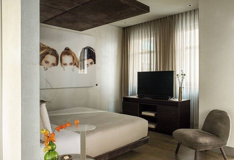 سوییت, Me Milan Il Duca