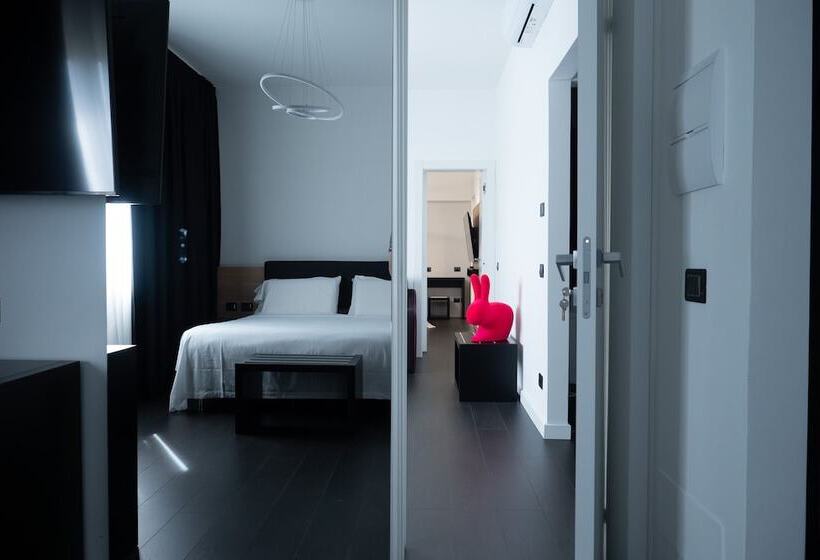 سوییت خانوادگی, My Suite