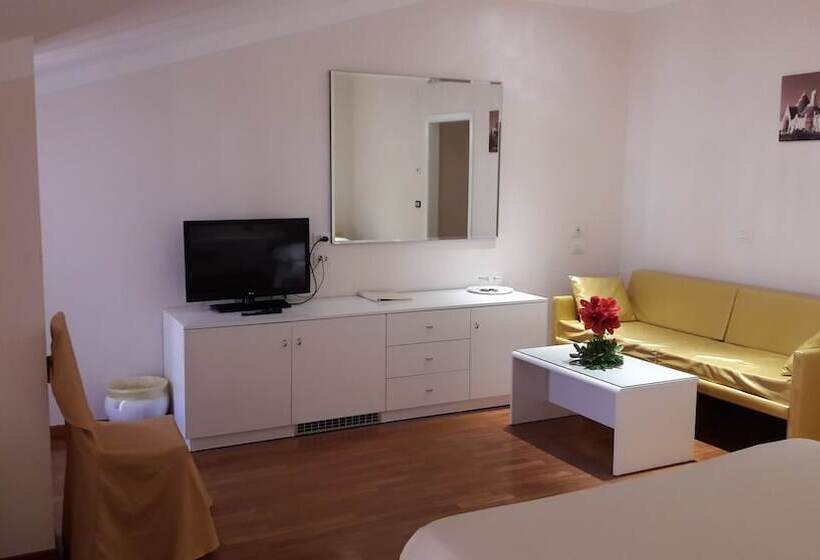 Номер Стандарт Трехместный, Park Hotel San Michele
