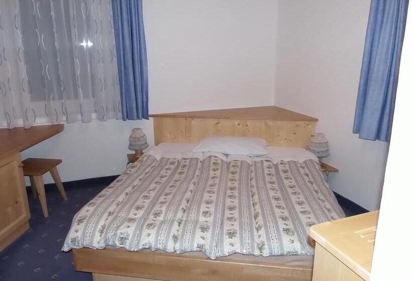 スタンダードシングルルーム, Pausa