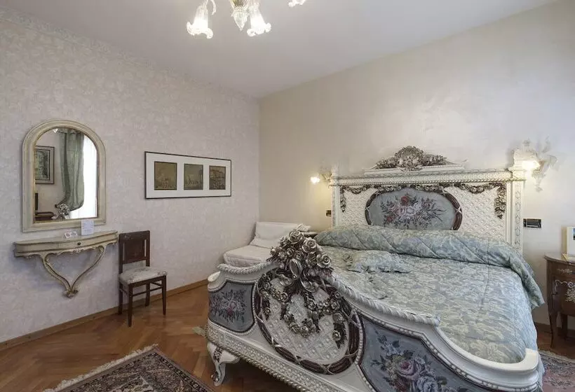 Superior room with lake view, Riviera Venezia Lido