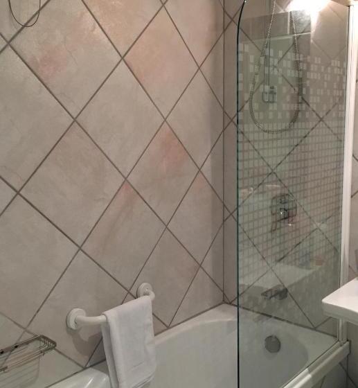 スタンダードルーム, Sierra Silvana