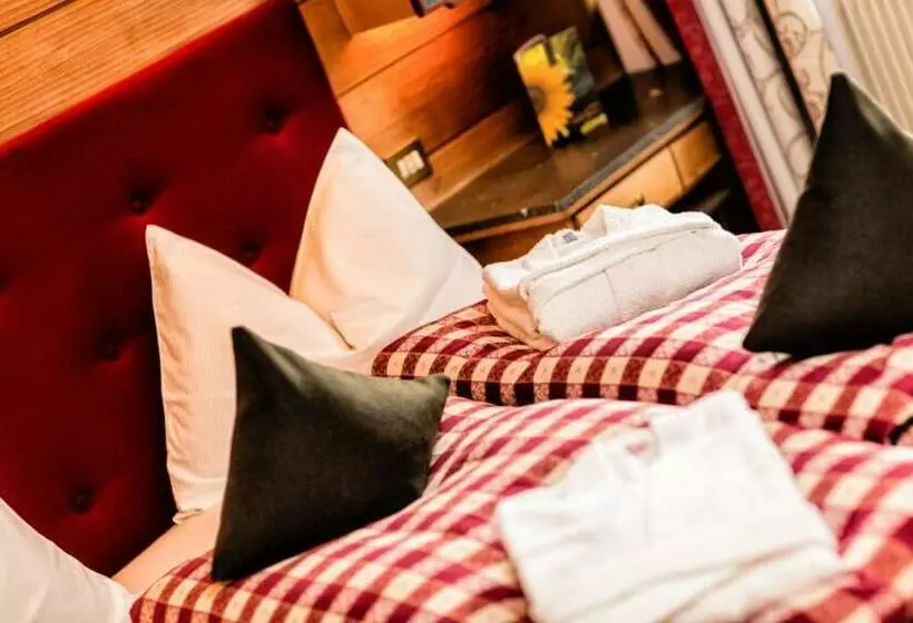 اتاق استاندارد با بالکن, Solaia Hotel & Guesthouse