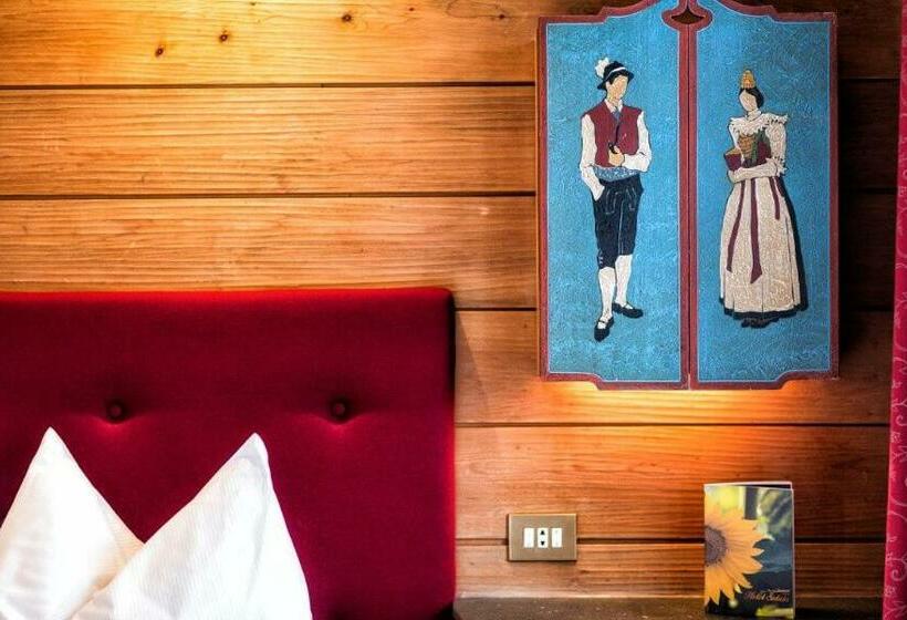 اتاق استاندارد با بالکن, Solaia Hotel & Guesthouse