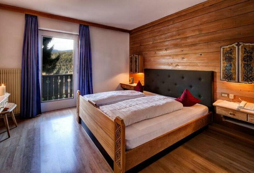 Апартаменты 1 Спальня с Балконом, Solaia Hotel & Guesthouse