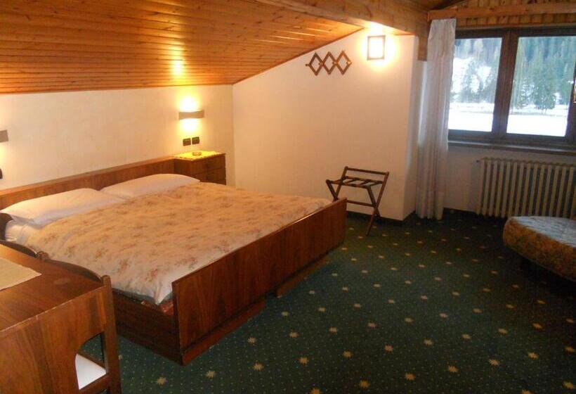 스탠다드 룸 산 전망, Stella Alpina