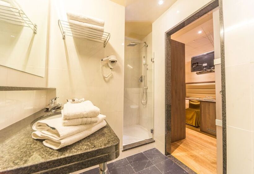 غرفة قياسية, Torino Wellness & Spa