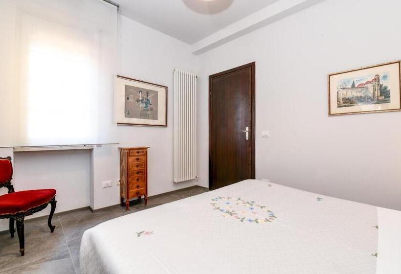 1 Bedroom Apartment Lake View, Tripoli