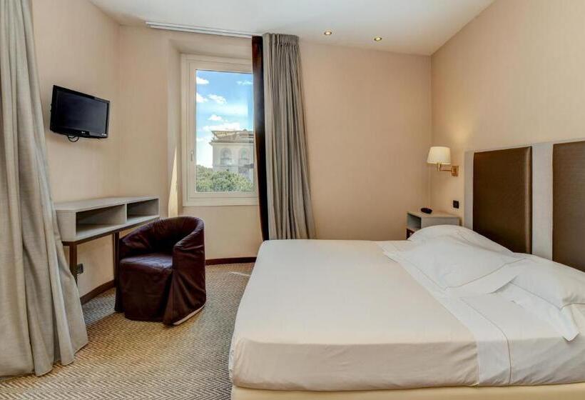 Номер Deluxe Вид на Озеро, Tripoli